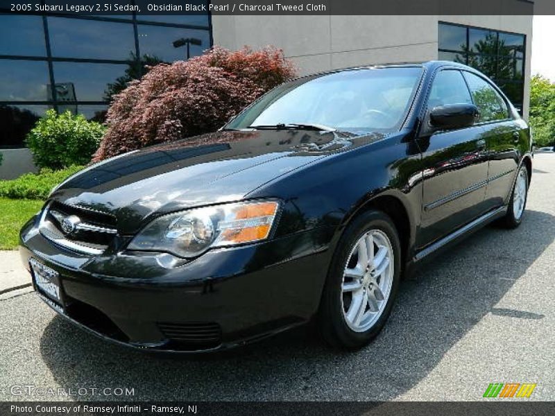 Obsidian Black Pearl / Charcoal Tweed Cloth 2005 Subaru Legacy 2.5i Sedan