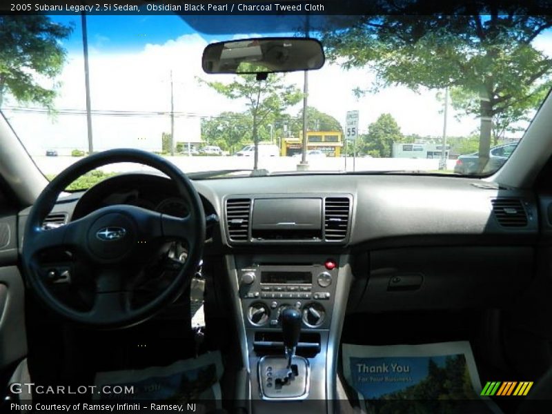 Obsidian Black Pearl / Charcoal Tweed Cloth 2005 Subaru Legacy 2.5i Sedan