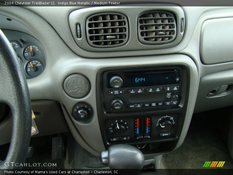 Indigo Blue Metallic / Medium Pewter 2004 Chevrolet TrailBlazer LS