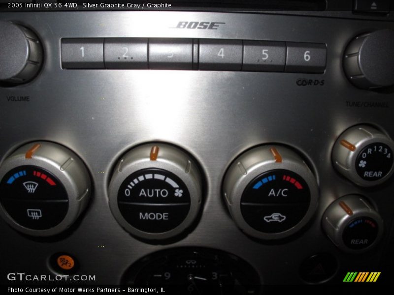 Controls of 2005 QX 56 4WD
