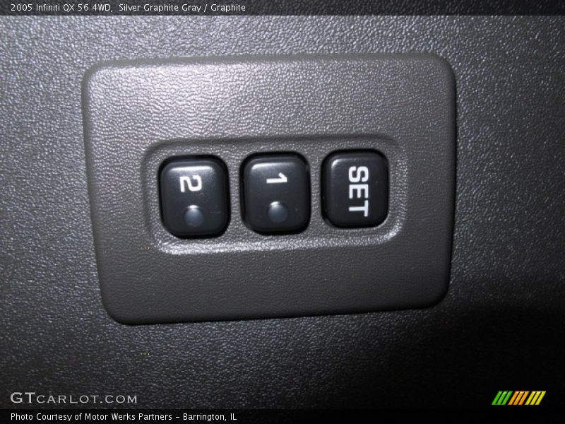 Controls of 2005 QX 56 4WD
