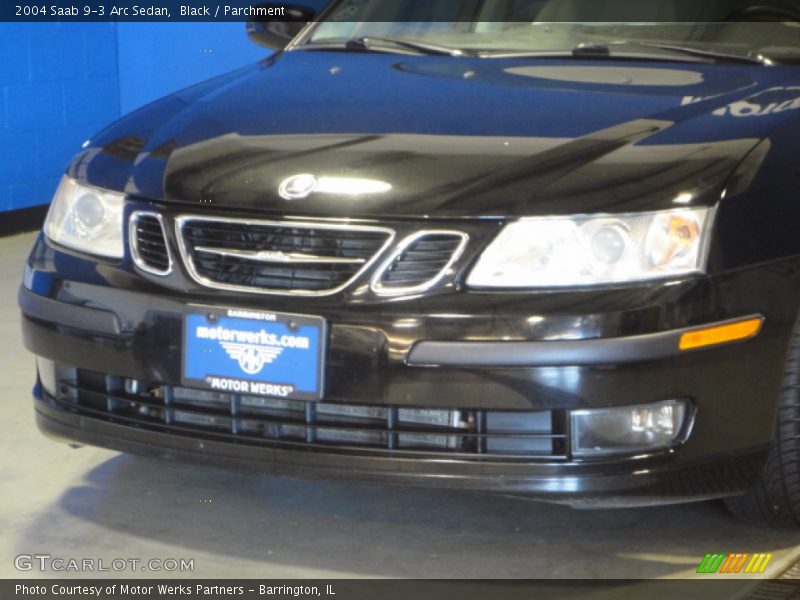 Black / Parchment 2004 Saab 9-3 Arc Sedan