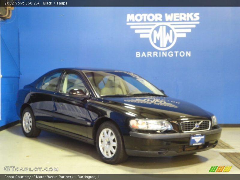 Black / Taupe 2002 Volvo S60 2.4