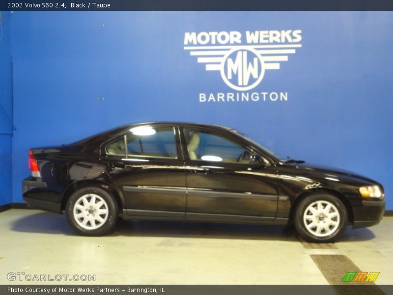 Black / Taupe 2002 Volvo S60 2.4
