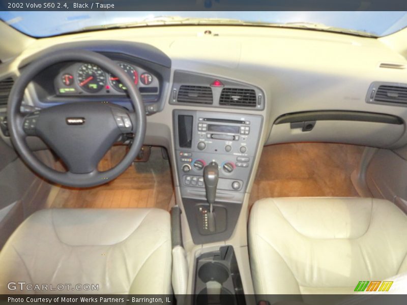 Black / Taupe 2002 Volvo S60 2.4