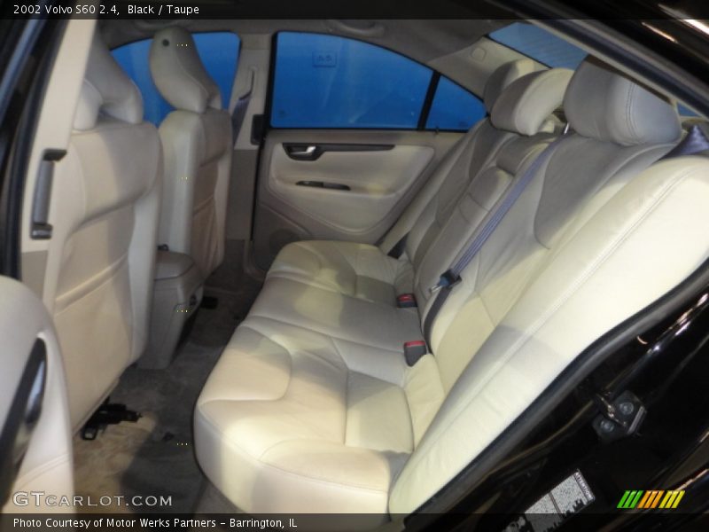 Black / Taupe 2002 Volvo S60 2.4