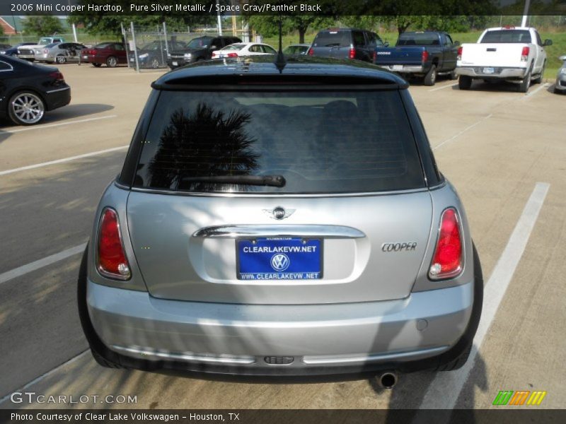 Pure Silver Metallic / Space Gray/Panther Black 2006 Mini Cooper Hardtop