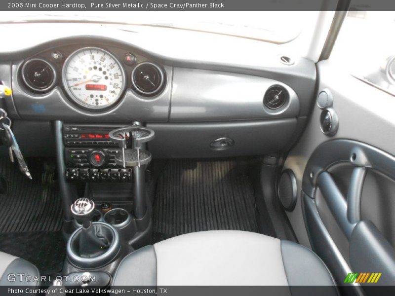 Pure Silver Metallic / Space Gray/Panther Black 2006 Mini Cooper Hardtop