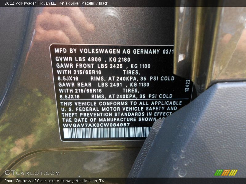 Reflex Silver Metallic / Black 2012 Volkswagen Tiguan LE