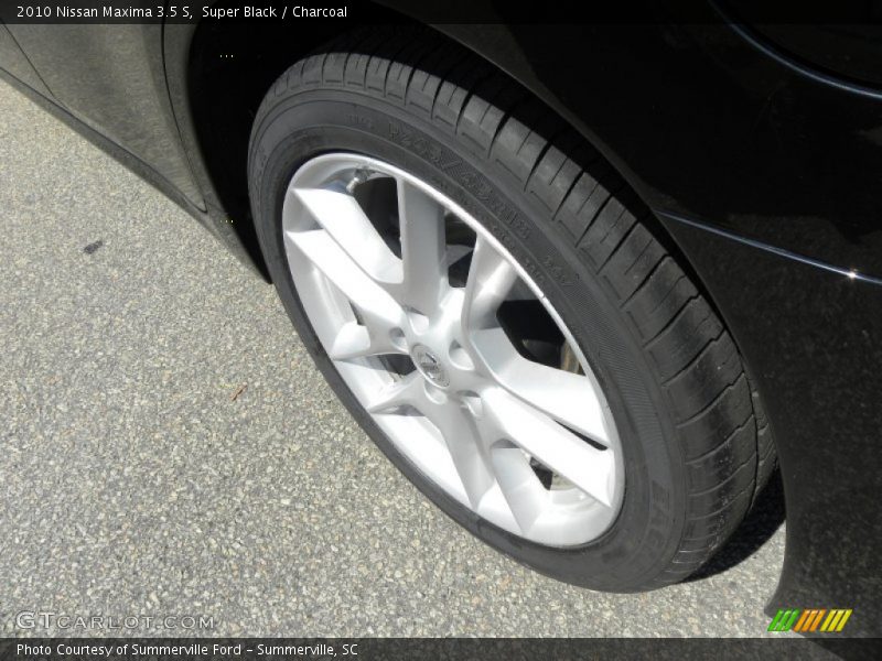 Super Black / Charcoal 2010 Nissan Maxima 3.5 S