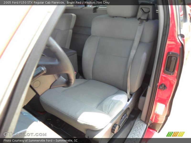 Bright Red / Medium Flint Grey 2005 Ford F150 STX Regular Cab Flareside