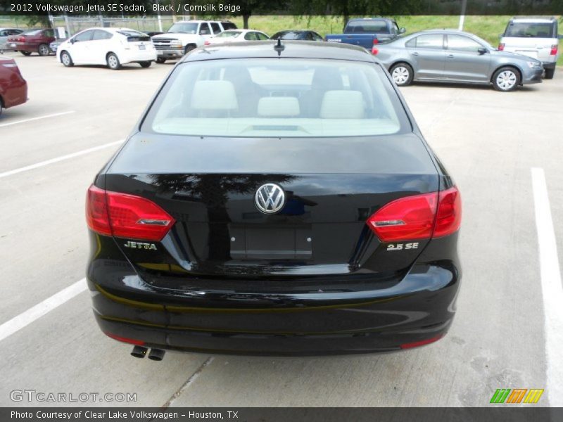 Black / Cornsilk Beige 2012 Volkswagen Jetta SE Sedan