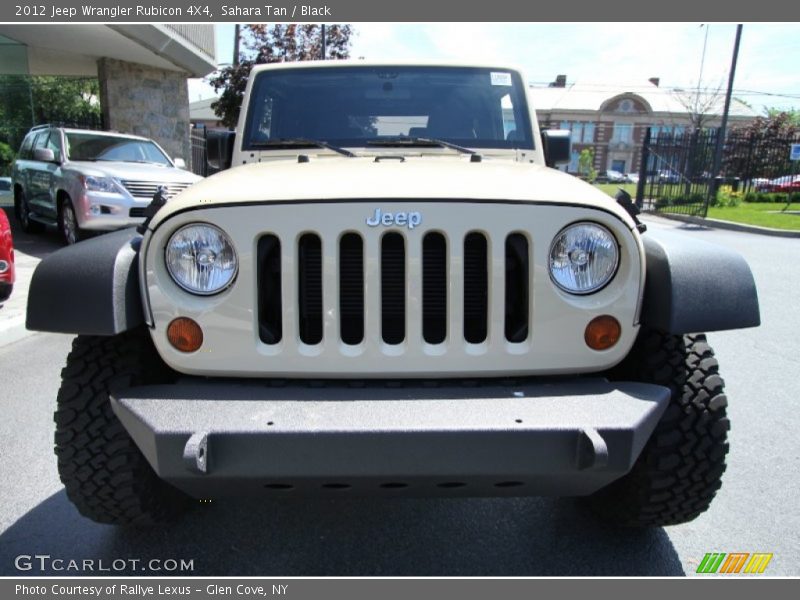 Sahara Tan / Black 2012 Jeep Wrangler Rubicon 4X4