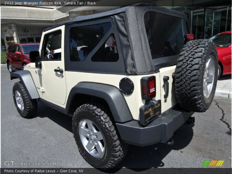 Sahara Tan / Black 2012 Jeep Wrangler Rubicon 4X4