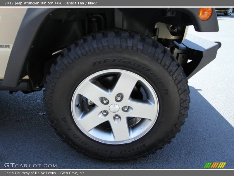 Sahara Tan / Black 2012 Jeep Wrangler Rubicon 4X4