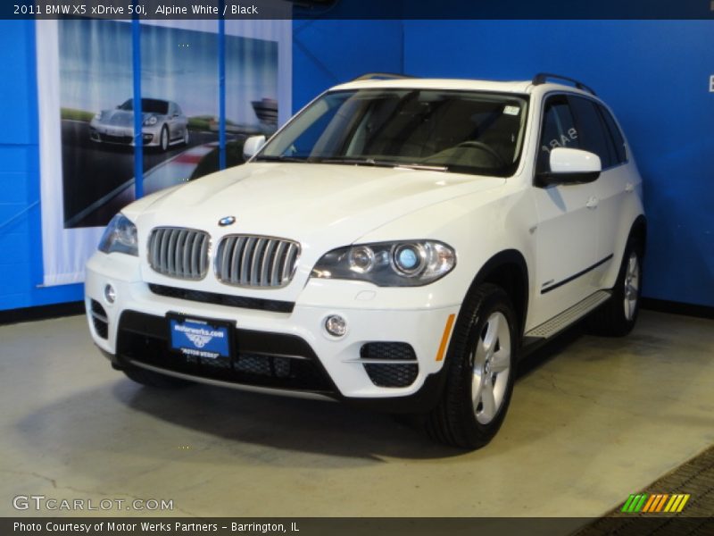 Alpine White / Black 2011 BMW X5 xDrive 50i