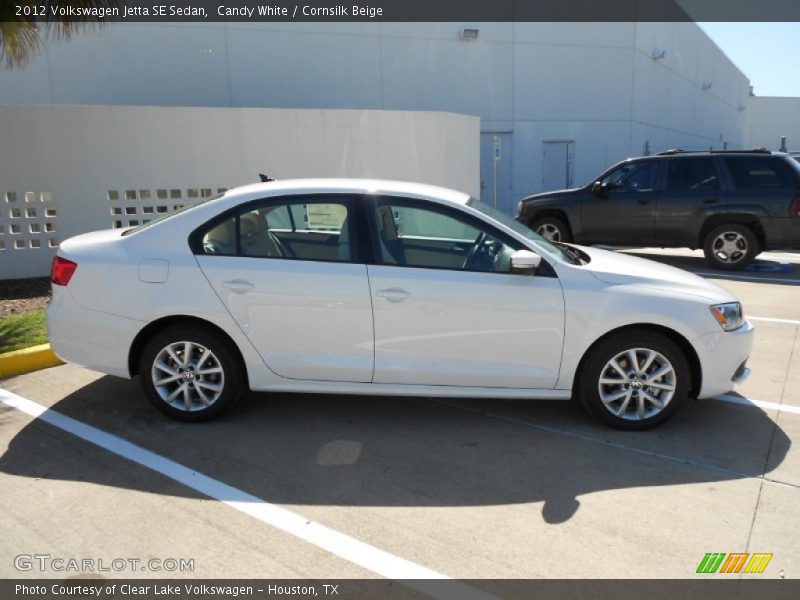 Candy White / Cornsilk Beige 2012 Volkswagen Jetta SE Sedan