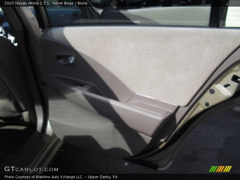 Velvet Beige / Blond 2003 Nissan Altima 2.5 S