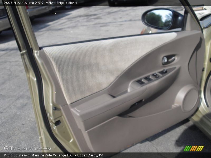 Velvet Beige / Blond 2003 Nissan Altima 2.5 S