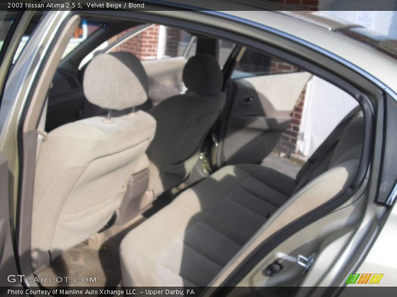 Velvet Beige / Blond 2003 Nissan Altima 2.5 S