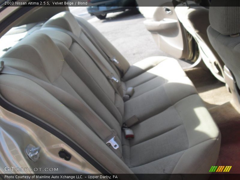 Velvet Beige / Blond 2003 Nissan Altima 2.5 S