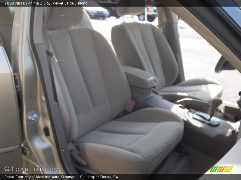 Velvet Beige / Blond 2003 Nissan Altima 2.5 S