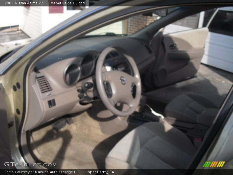 Velvet Beige / Blond 2003 Nissan Altima 2.5 S