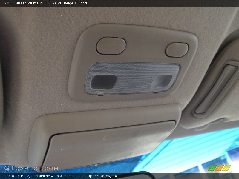 Velvet Beige / Blond 2003 Nissan Altima 2.5 S