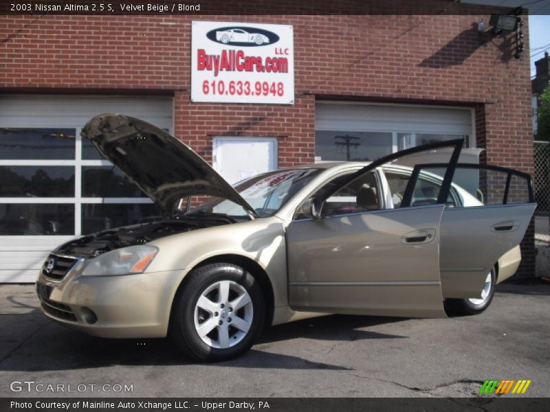 Velvet Beige / Blond 2003 Nissan Altima 2.5 S