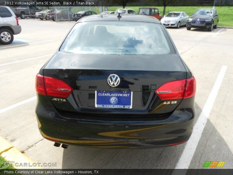 Black / Titan Black 2012 Volkswagen Jetta SE Sedan
