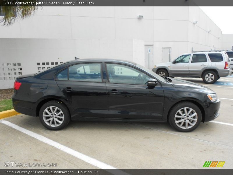 Black / Titan Black 2012 Volkswagen Jetta SE Sedan