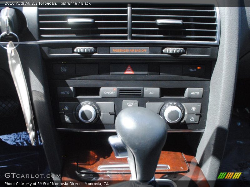 Ibis White / Black 2010 Audi A6 3.2 FSI Sedan