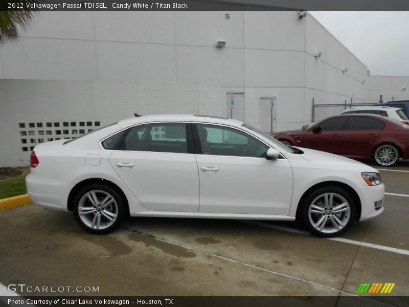 Candy White / Titan Black 2012 Volkswagen Passat TDI SEL