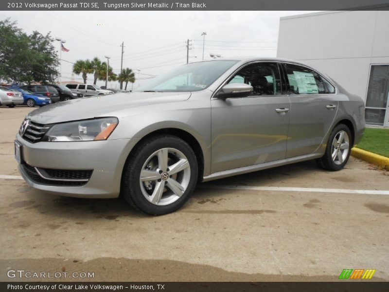 Tungsten Silver Metallic / Titan Black 2012 Volkswagen Passat TDI SE