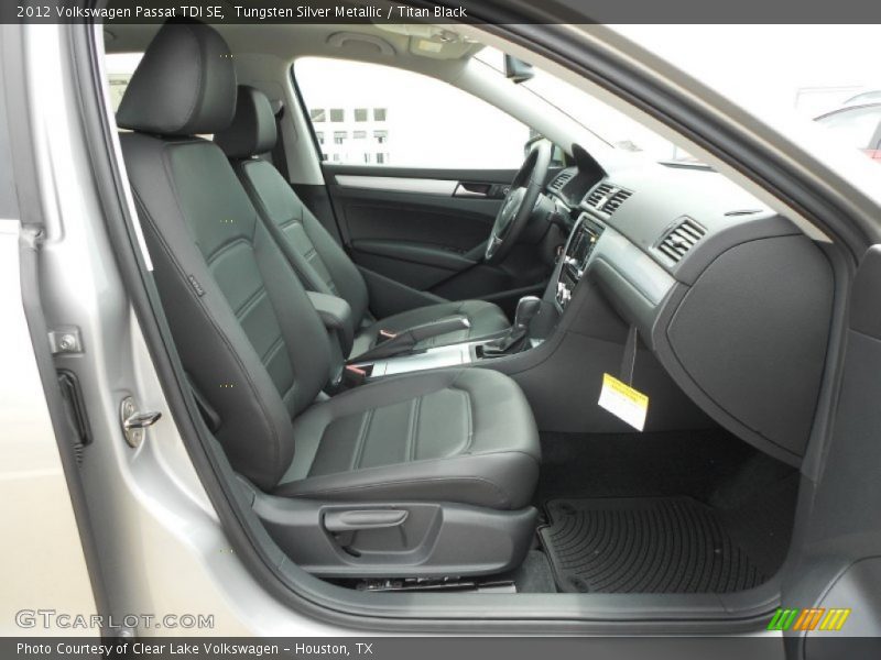 Tungsten Silver Metallic / Titan Black 2012 Volkswagen Passat TDI SE