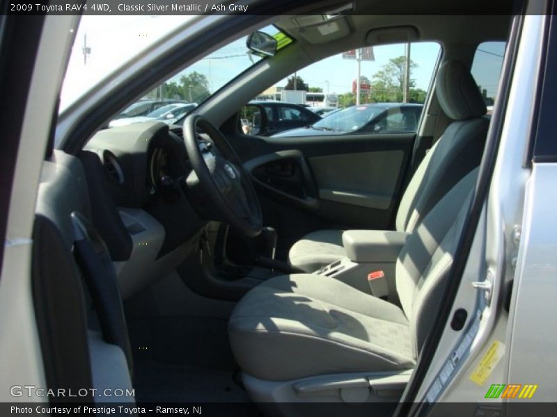 Classic Silver Metallic / Ash Gray 2009 Toyota RAV4 4WD