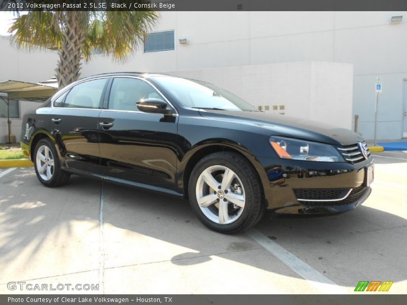 Black / Cornsilk Beige 2012 Volkswagen Passat 2.5L SE