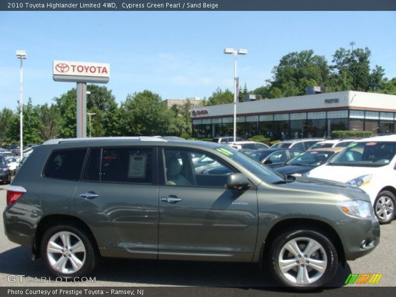 Cypress Green Pearl / Sand Beige 2010 Toyota Highlander Limited 4WD