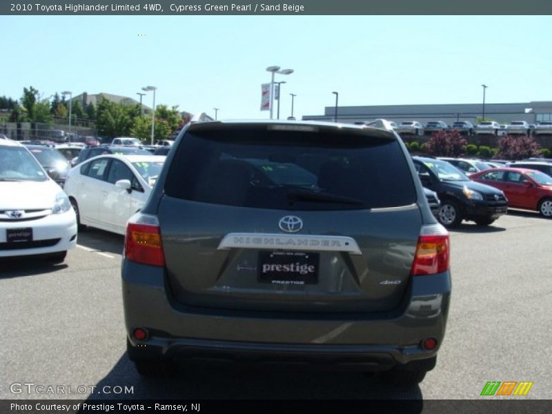 Cypress Green Pearl / Sand Beige 2010 Toyota Highlander Limited 4WD