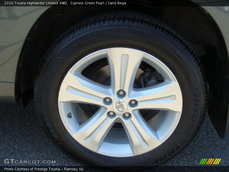 Cypress Green Pearl / Sand Beige 2010 Toyota Highlander Limited 4WD