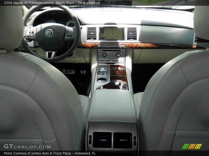 Ebony Black / Dove/Charcoal 2009 Jaguar XF Premium Luxury