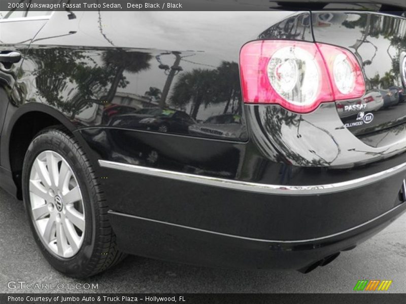 Deep Black / Black 2008 Volkswagen Passat Turbo Sedan