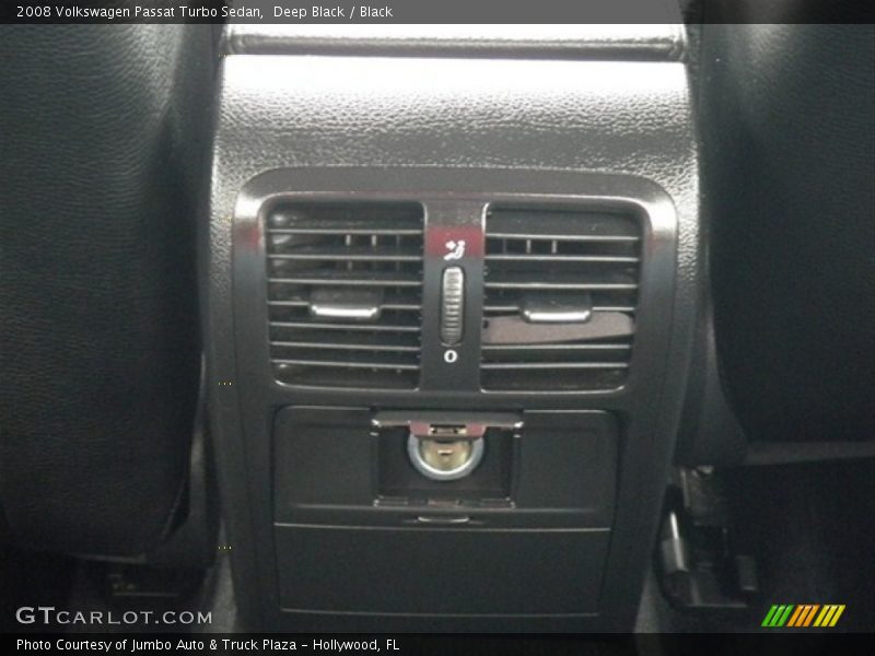 Deep Black / Black 2008 Volkswagen Passat Turbo Sedan