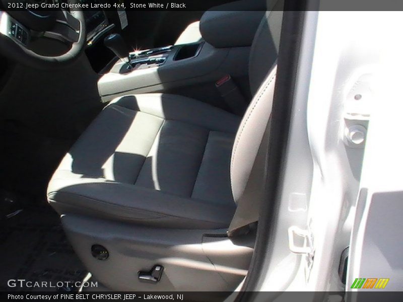 Stone White / Black 2012 Jeep Grand Cherokee Laredo 4x4