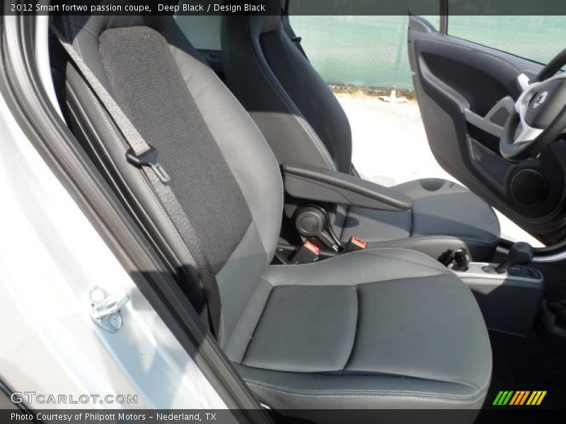 Deep Black / Design Black 2012 Smart fortwo passion coupe