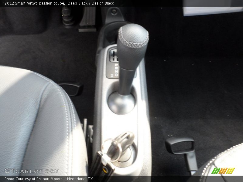  2012 fortwo passion coupe 5 Speed smartshift Automatic Shifter