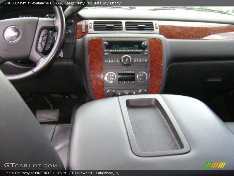 Deep Ruby Red Metallic / Ebony 2008 Chevrolet Avalanche LT 4x4