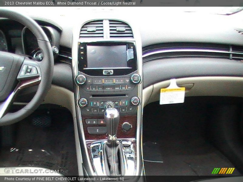White Diamond Tricoat / Cocoa/Light Neutral 2013 Chevrolet Malibu ECO