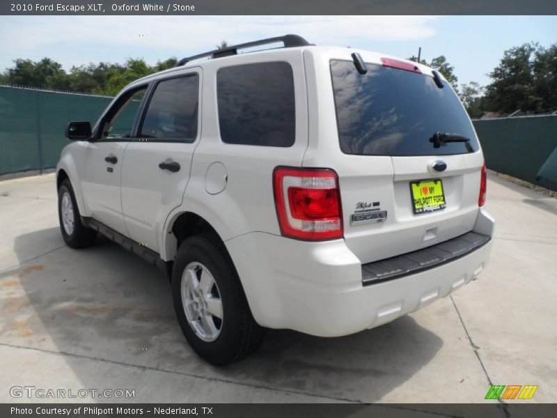 Oxford White / Stone 2010 Ford Escape XLT