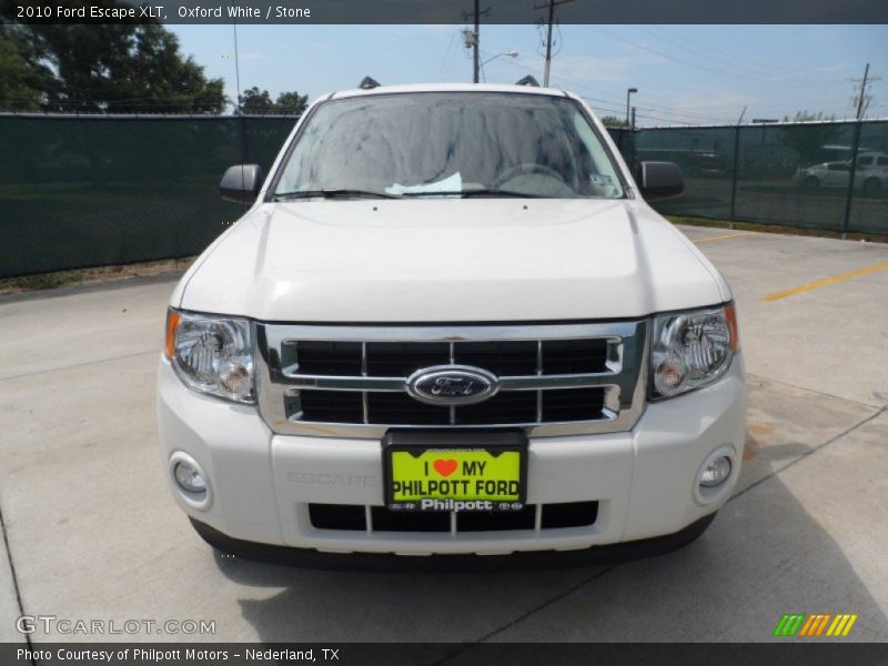 Oxford White / Stone 2010 Ford Escape XLT